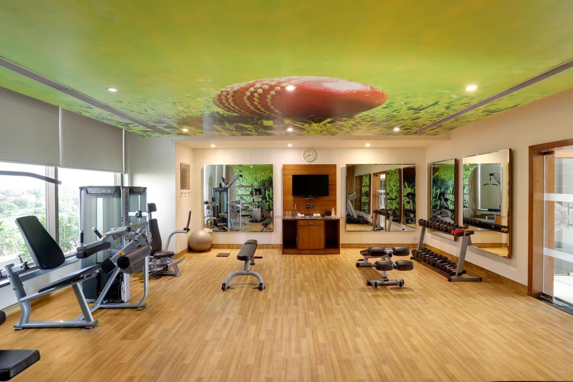 Saura Hotel, Agra - A Club Mahindra Associate Экстерьер фото