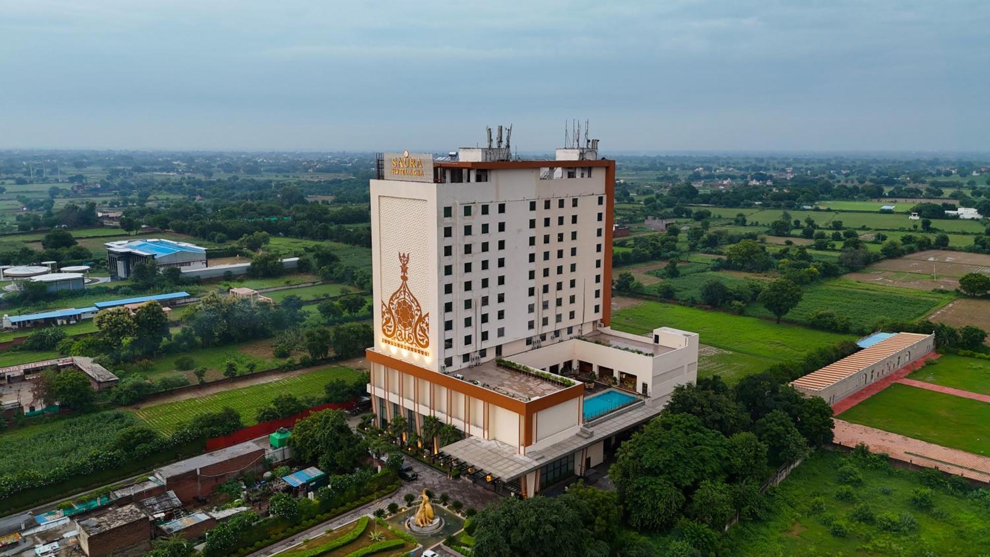 Saura Hotel, Agra - A Club Mahindra Associate Экстерьер фото